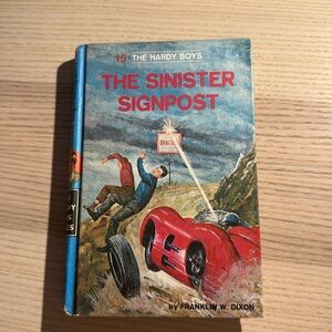 Franklin W. Dixon’s “The Sinister Signpost” - The Hardy Boys